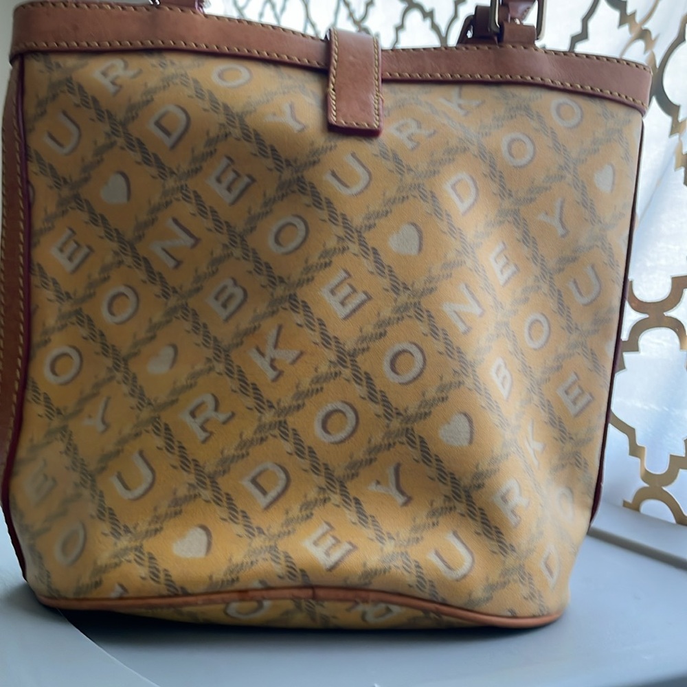 Purse - Picture 4 of 4